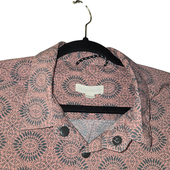 Eco Threads Womens Large Snap Up Shirt Dusty Rose Geometric Sustainable Recycled - Picture 6 of 14